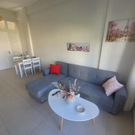 Downtown Apartment- Utopia Apartment